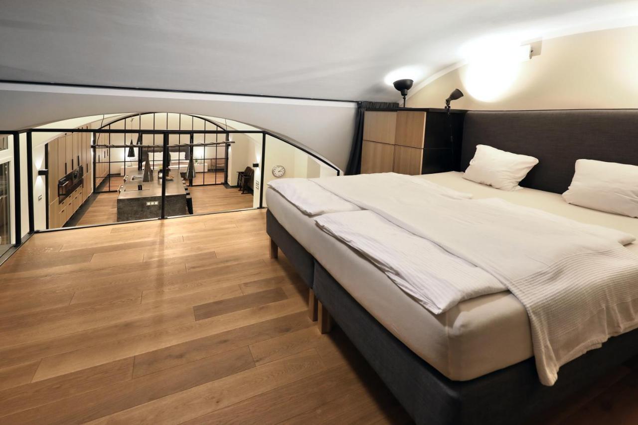 Design Loft 2 Minutes To Wenceslas Square Prague Exterior photo