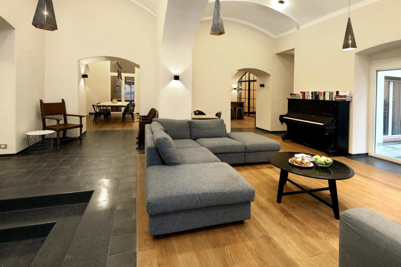 Design Loft 2 Minutes To Wenceslas Square Prague Exterior photo